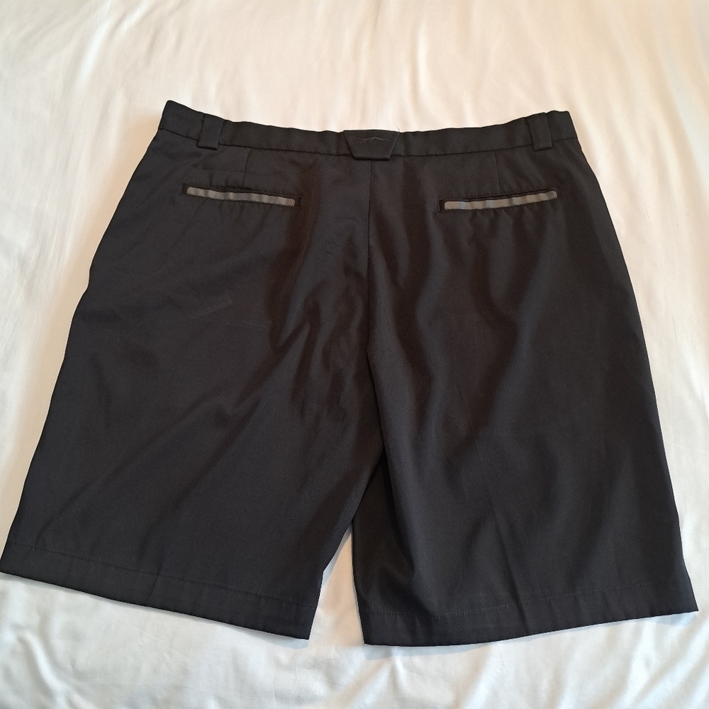 Slazenger mens size 38 black golf shorts - Picture 2 of 7